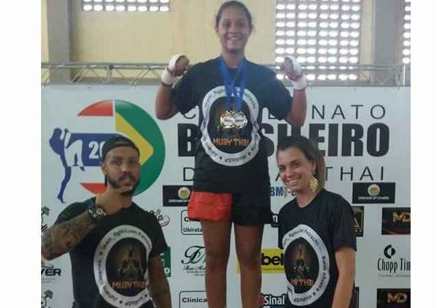 campeã brasileira de Muay Thai, Luana Beatriz