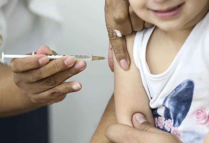 pólio e sarampo